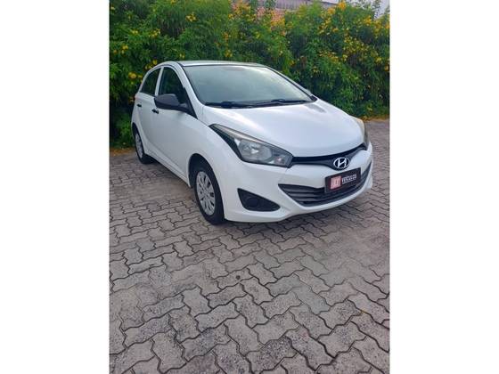 HYUNDAI HB20 1.0 COMFORT PLUS 12V FLEX 4P MANUAL
